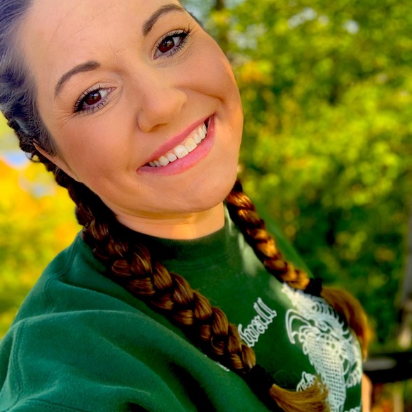 Meet your Posher, Rhonda - Picture 1 of 1